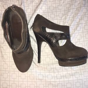 Unique brown heels